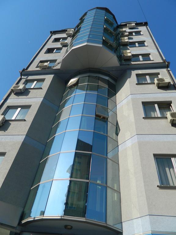 Garni Hotel Rile Men Nis Exterior foto